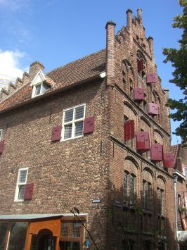 Venlo : Kwartelenmarkt, das spätgotische Romerhuis ( Patrizierhaus )